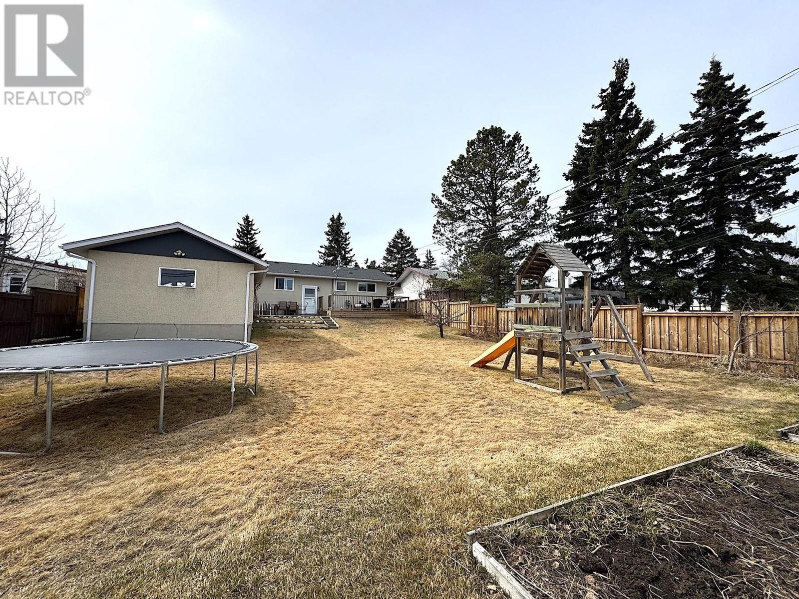 9816 112 AVENUE, Fort St. John