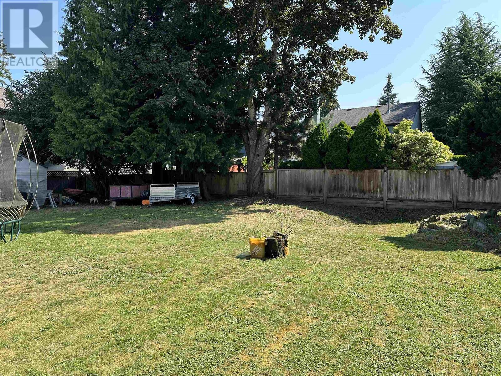 Photo 6 of 12044 Laity Street, Maple Ridge BC