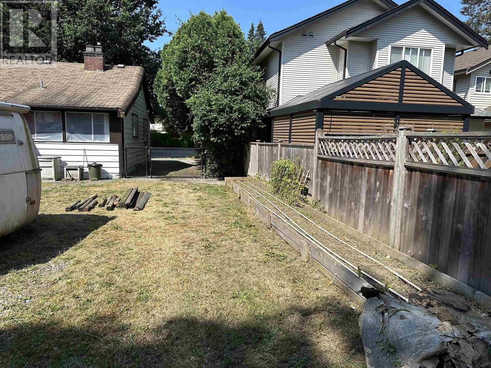 Photo 8 of 12044 Laity Street, Maple Ridge BC
