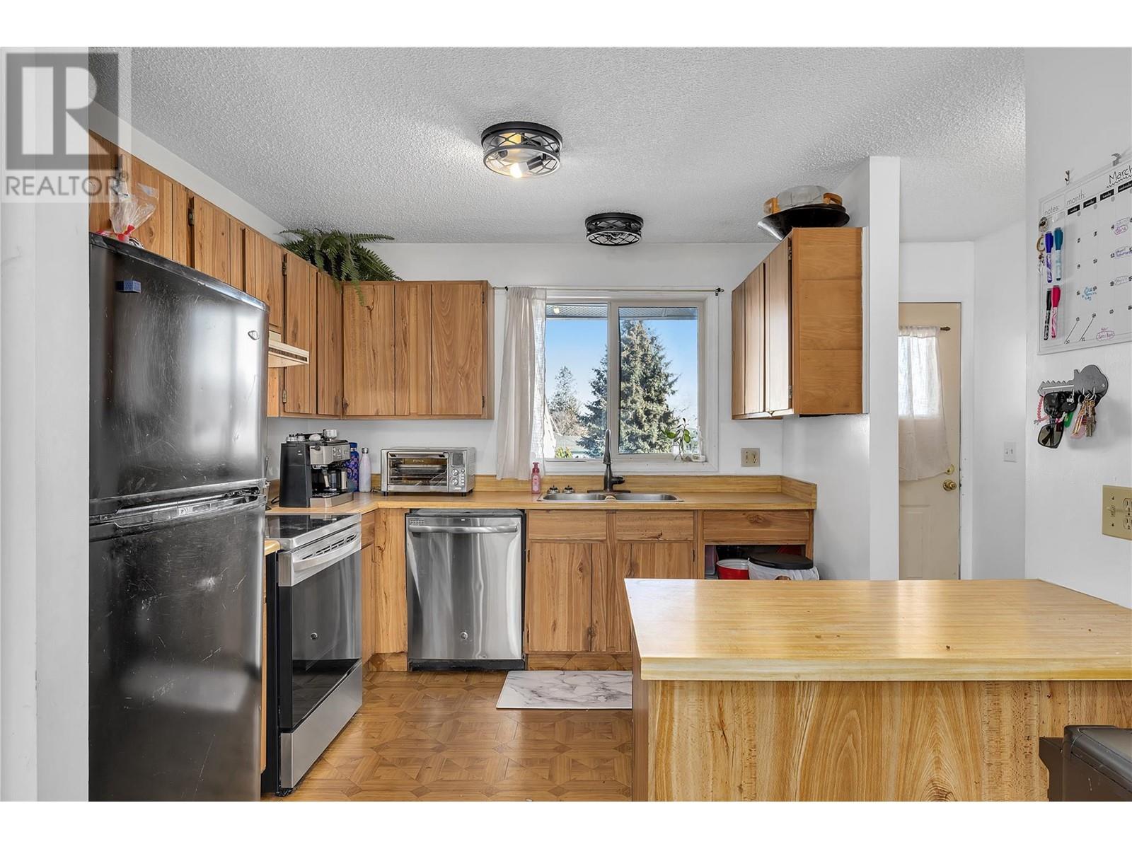 206 290 Highway 33 Other East, Kelowna