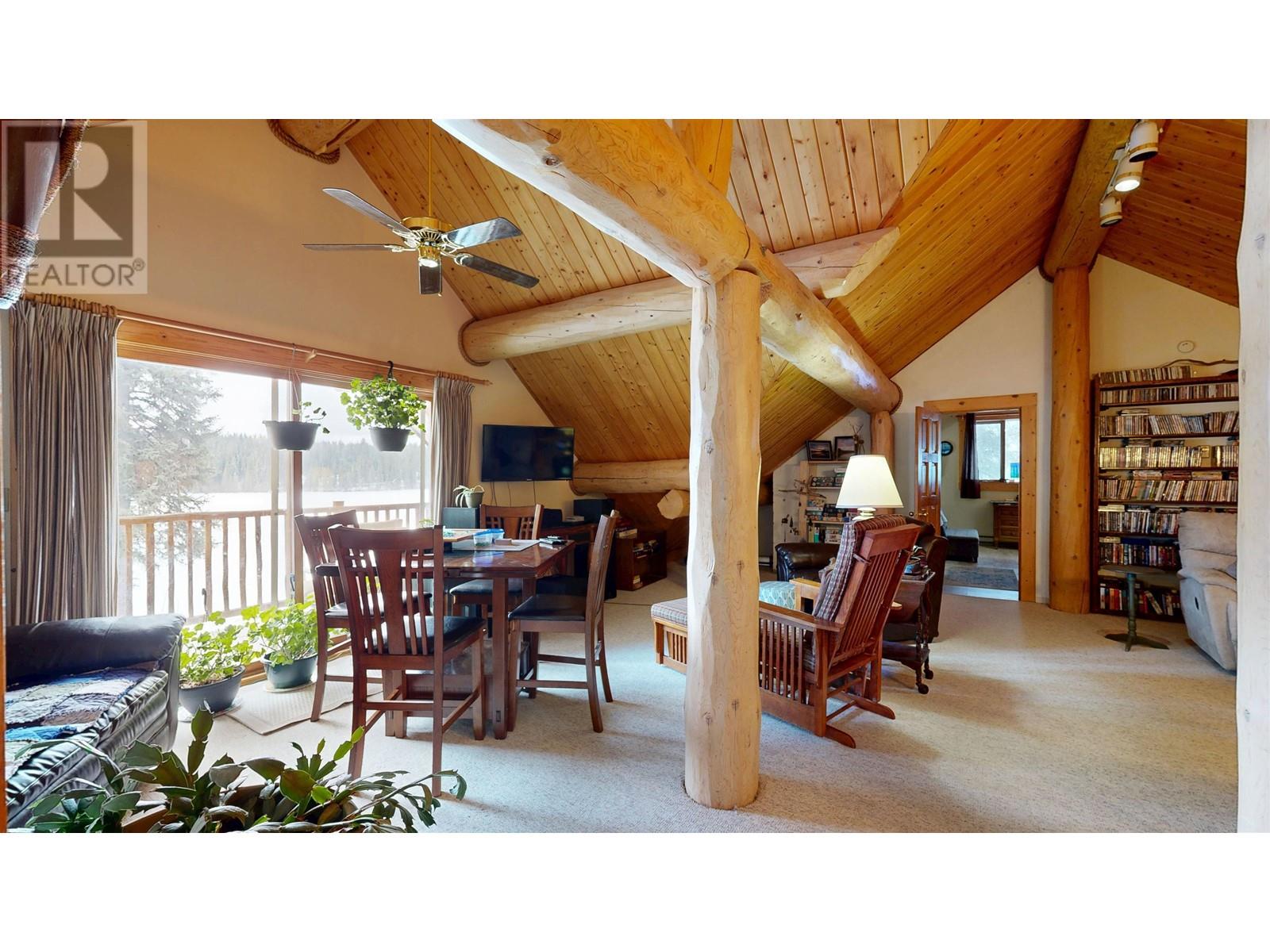 8494 GERALD CRESCENT, 100 Mile House