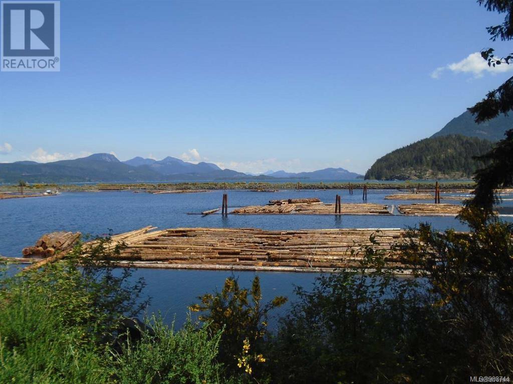 Photo 24 of 205 611 Macmillan Dr, Sayward BC