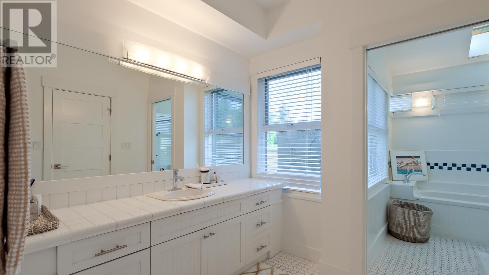 125 3880 Truswell Road, Kelowna