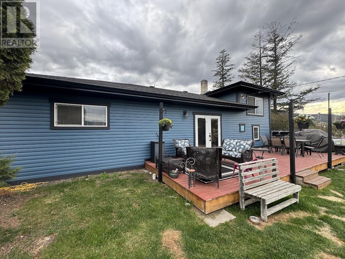 2018 N MACKENZIE AVENUE, Williams Lake
