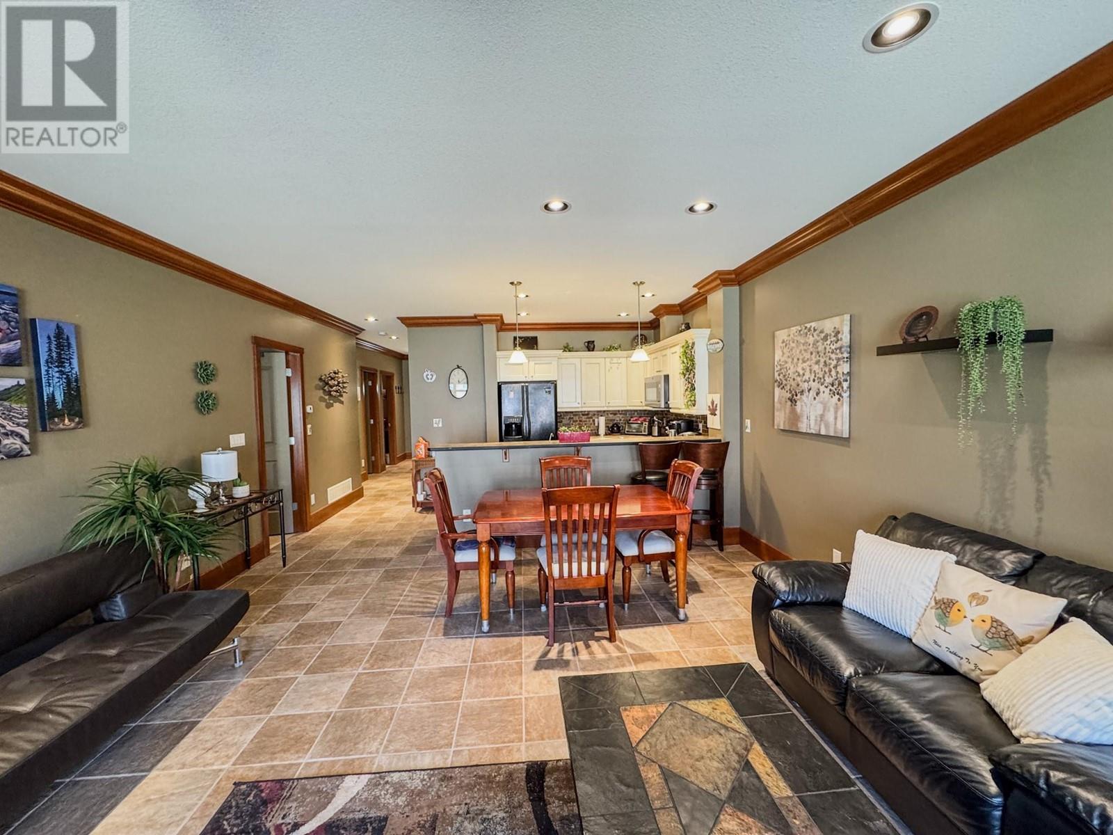 7200 COTTONWOOD Drive Unit# 65, Osoyoos