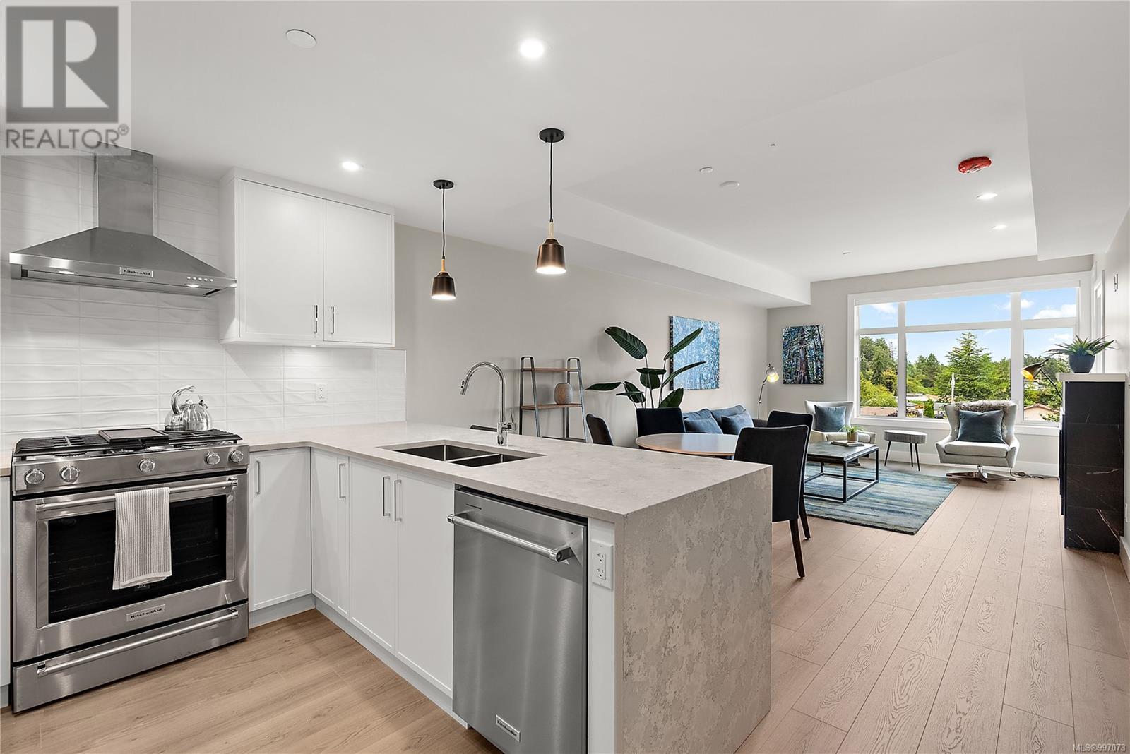 Photo 12 of 308 2520 Hackett Cres, Central Saanich BC