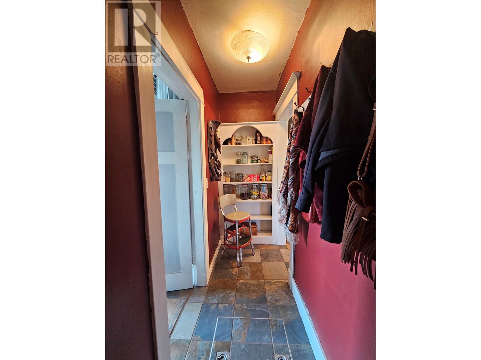 6335 Okanagan Street, Oliver