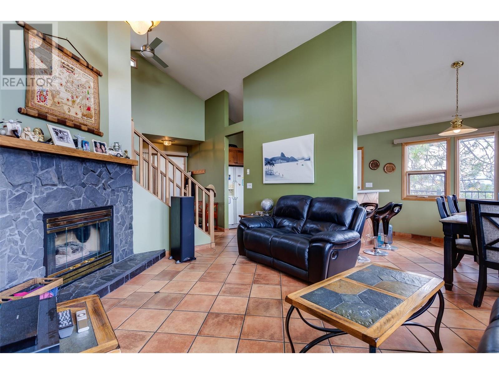  11482 Darlene Road, Lake Country