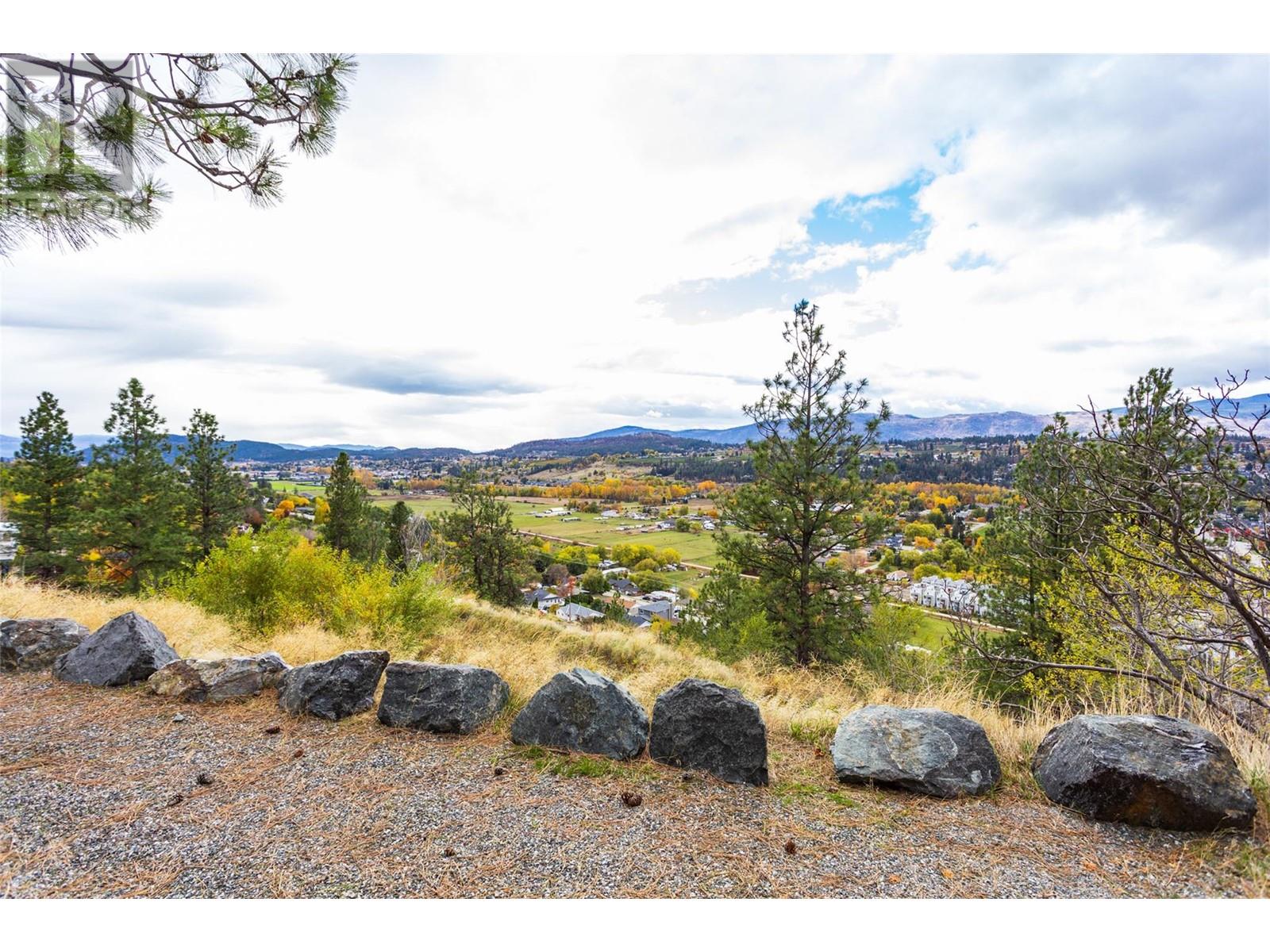  11482 Darlene Road, Lake Country