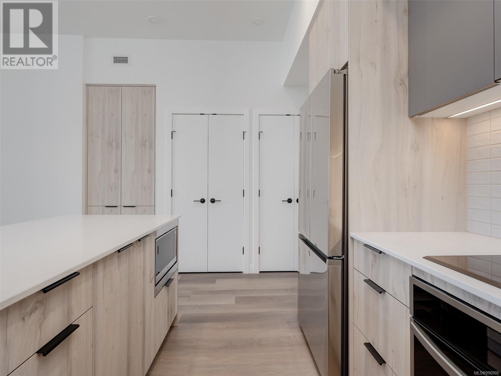 409 3564-A Ryder Hesjedal Way, Colwood