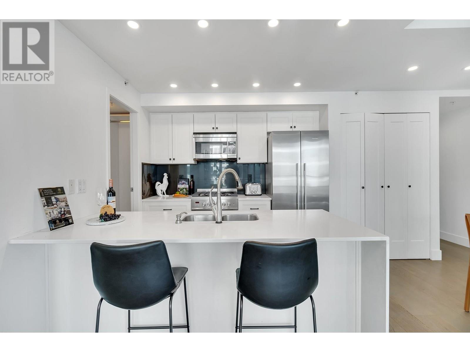1905 1438 RICHARDS STREET, Vancouver
