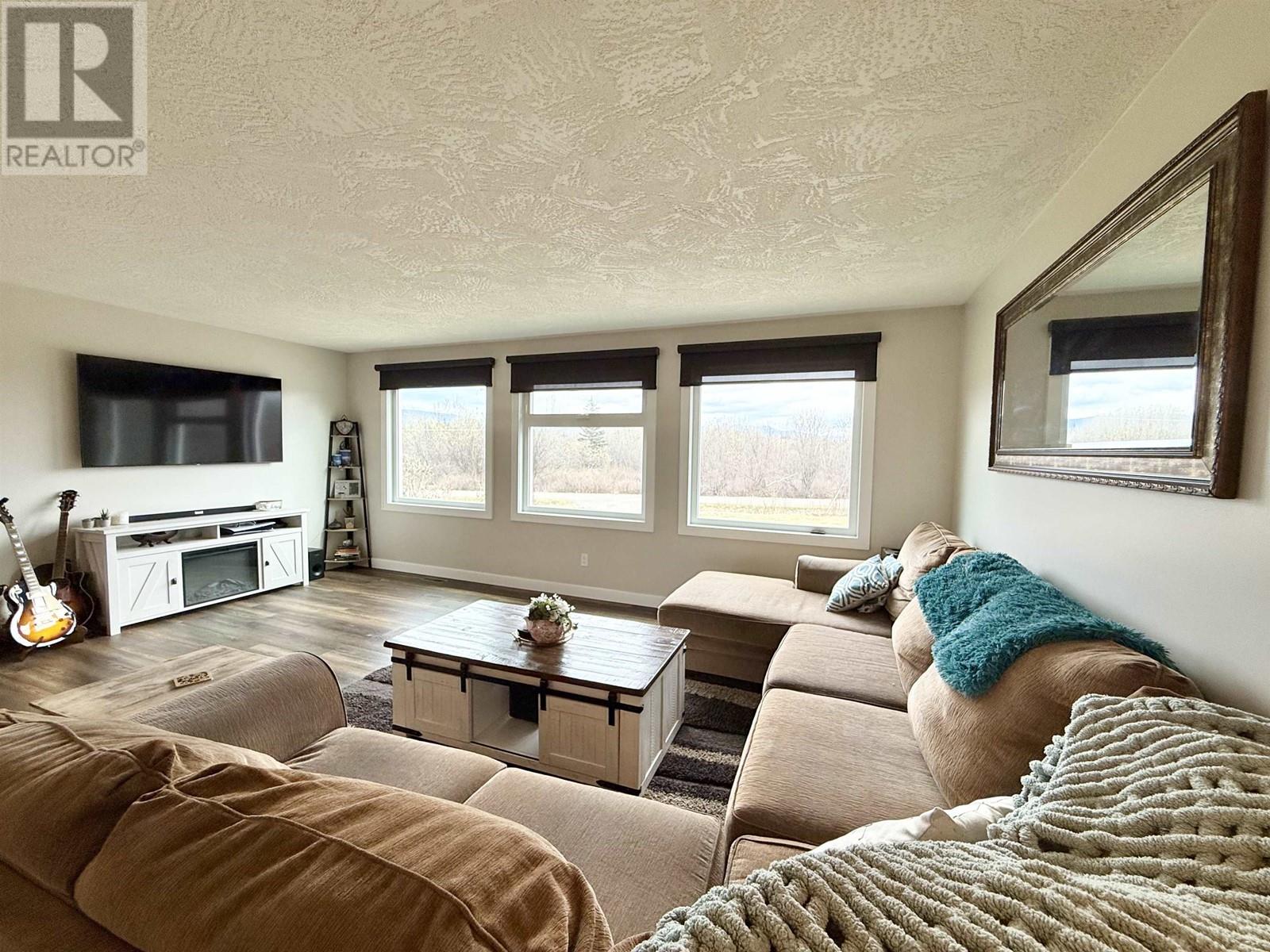 4690 SIMCOE LOOP, Smithers
