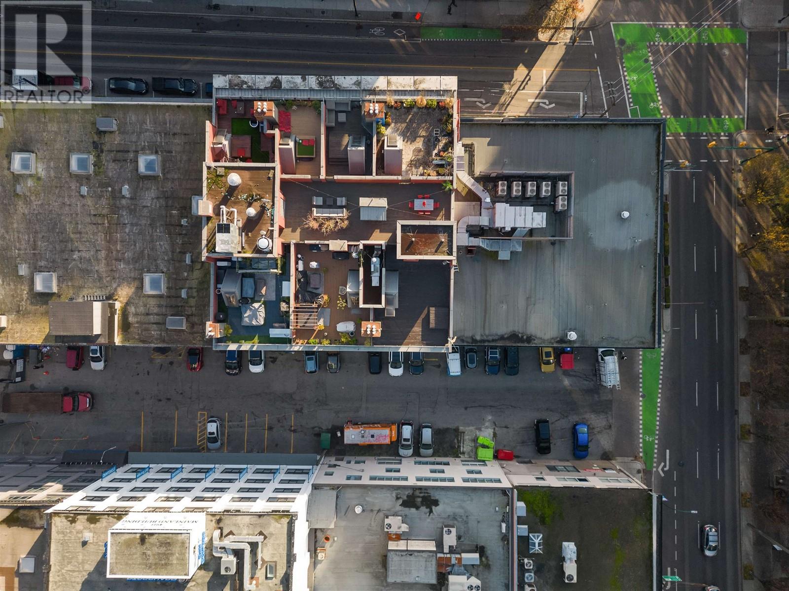 PH3 869 BEATTY STREET, Vancouver