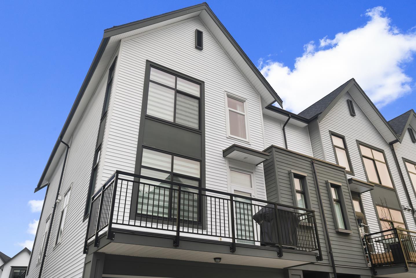 20 17555 57A AVENUE, Surrey
