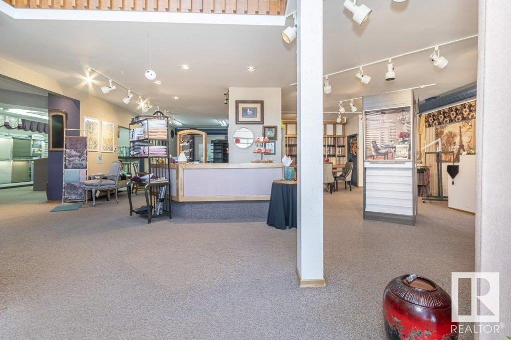 Photo 12 of 5001 51 Av, Wetaskiwin AB