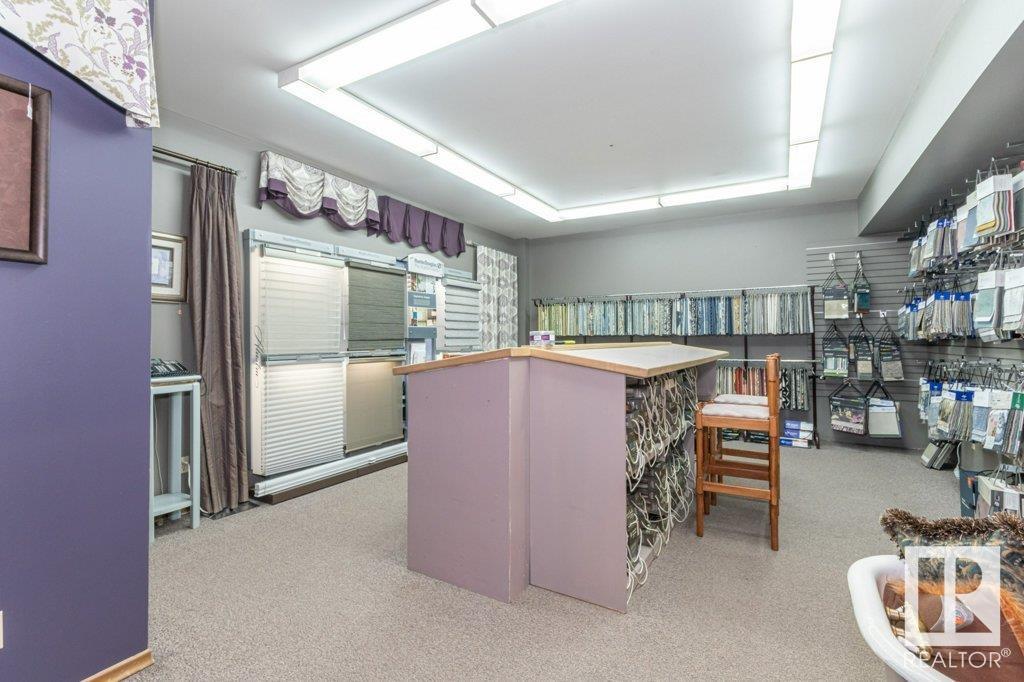 Photo 14 of 5001 51 Av, Wetaskiwin AB