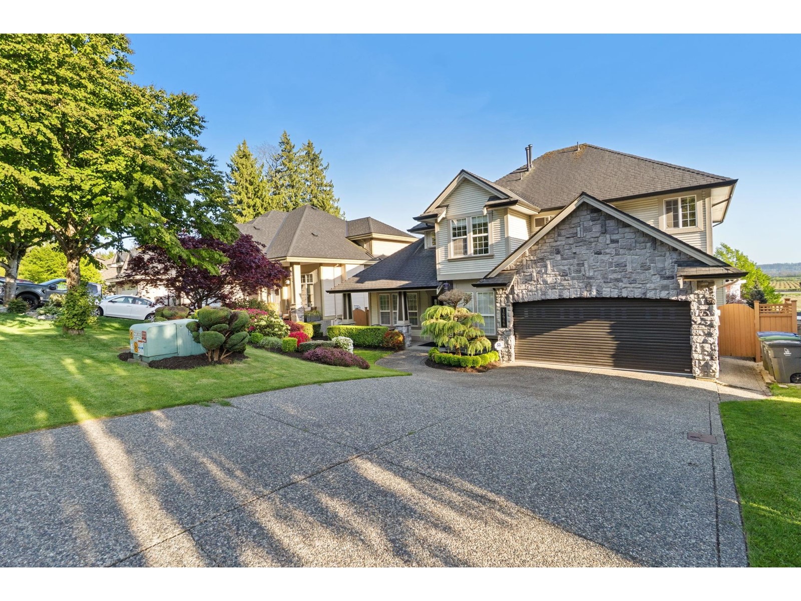 16966 FRIESIAN DRIVE, Surrey