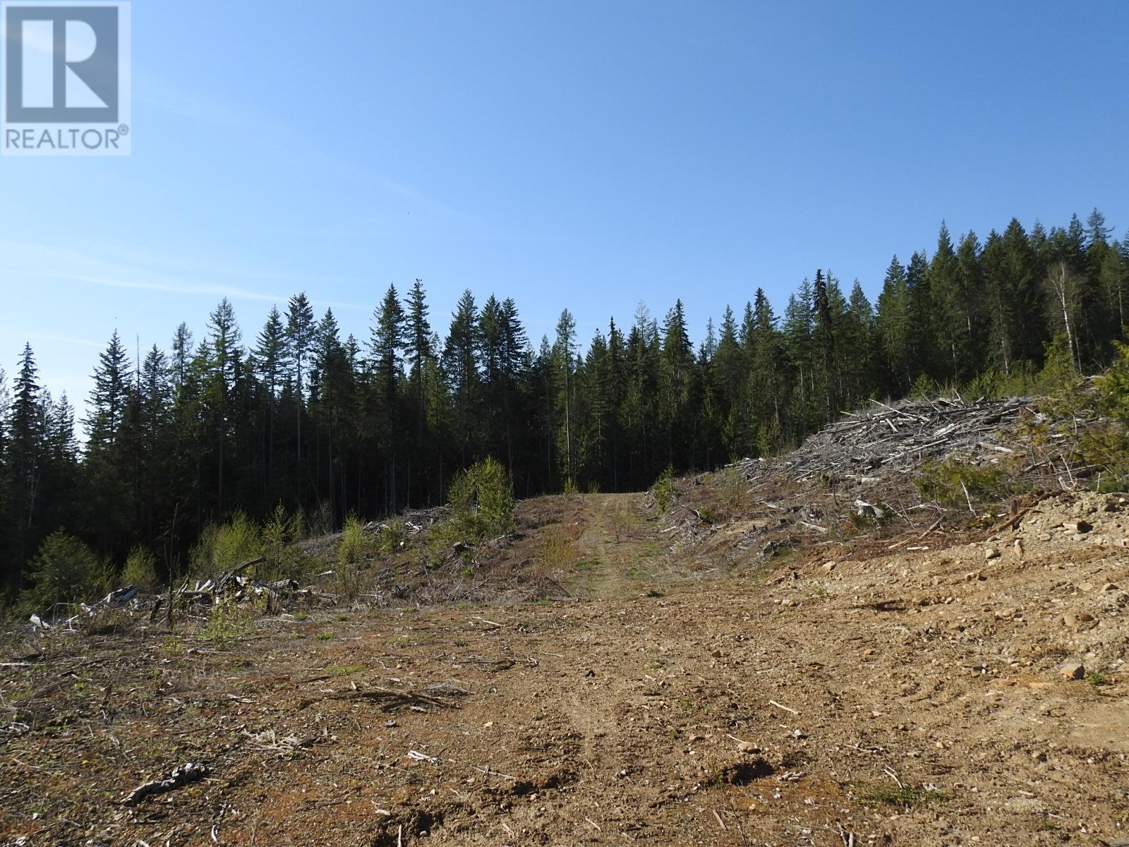 878 Deep Creek Road, Enderby
