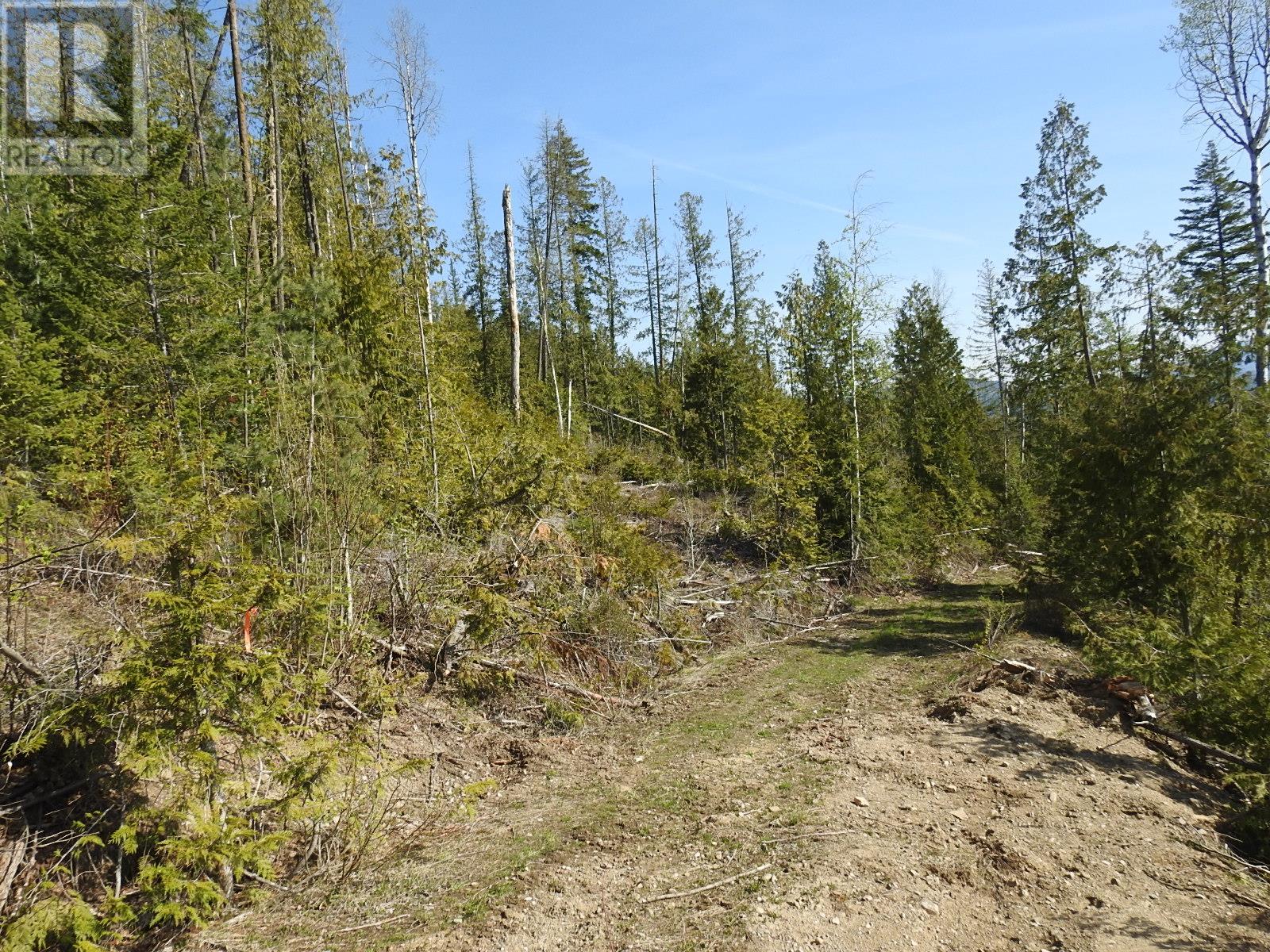 878 Deep Creek Road, Enderby