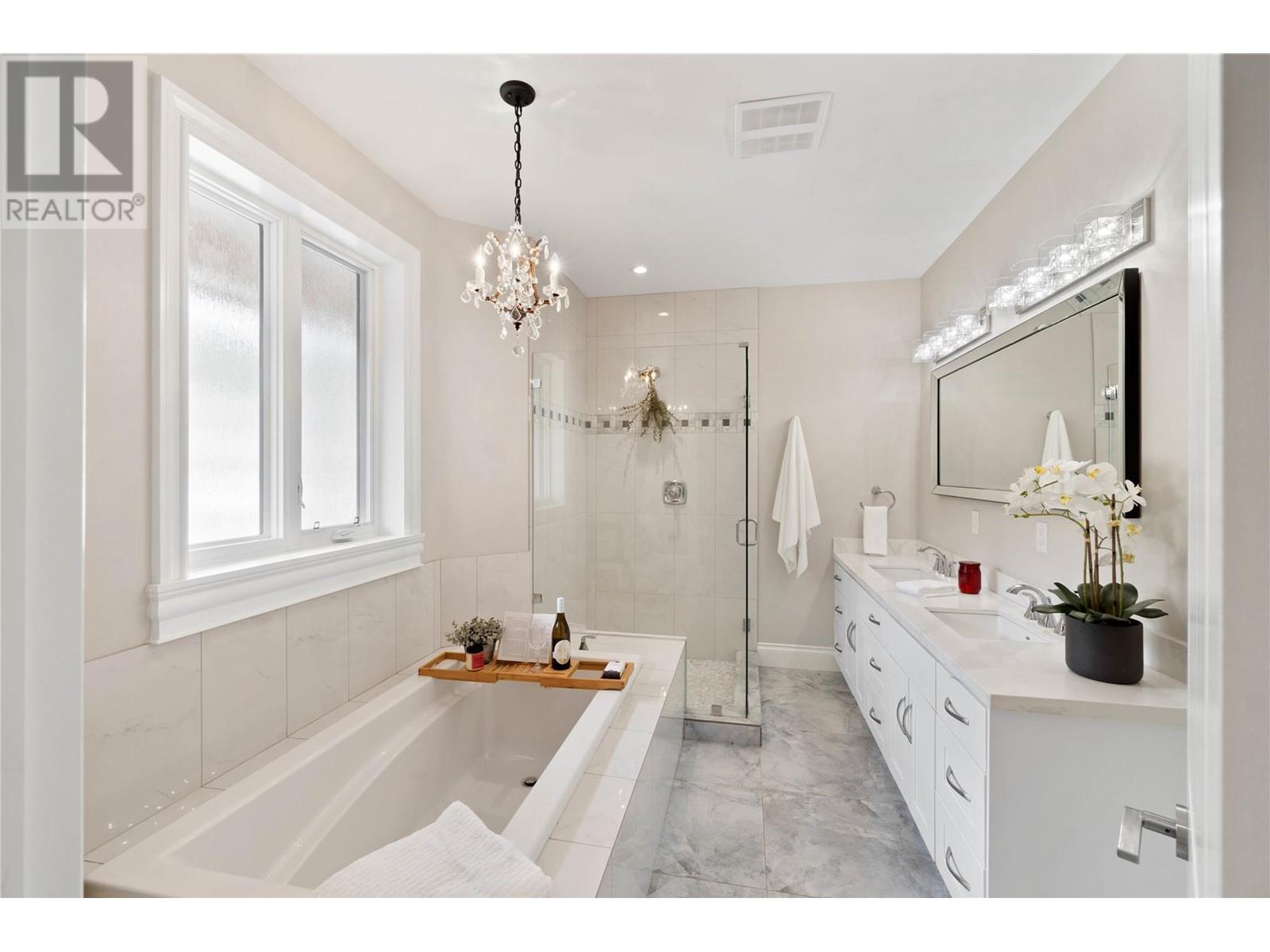 6560 MONCK PARK Road, Merritt