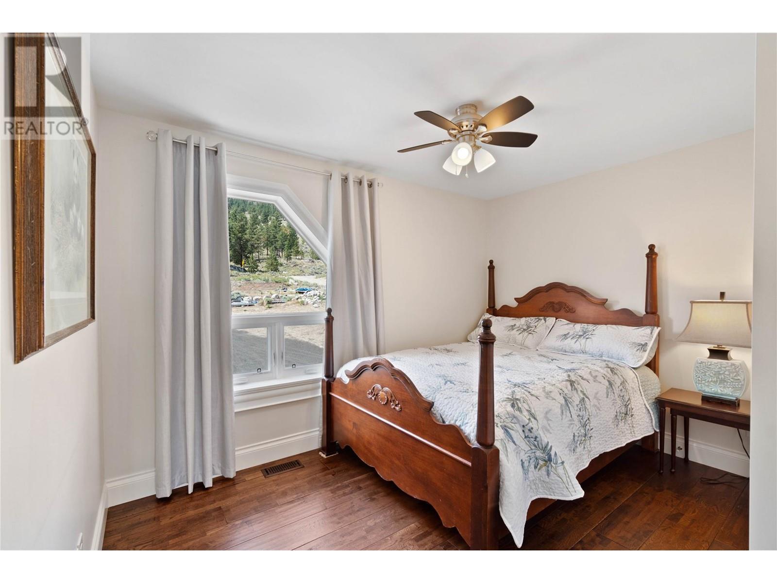 6560 MONCK PARK Road, Merritt
