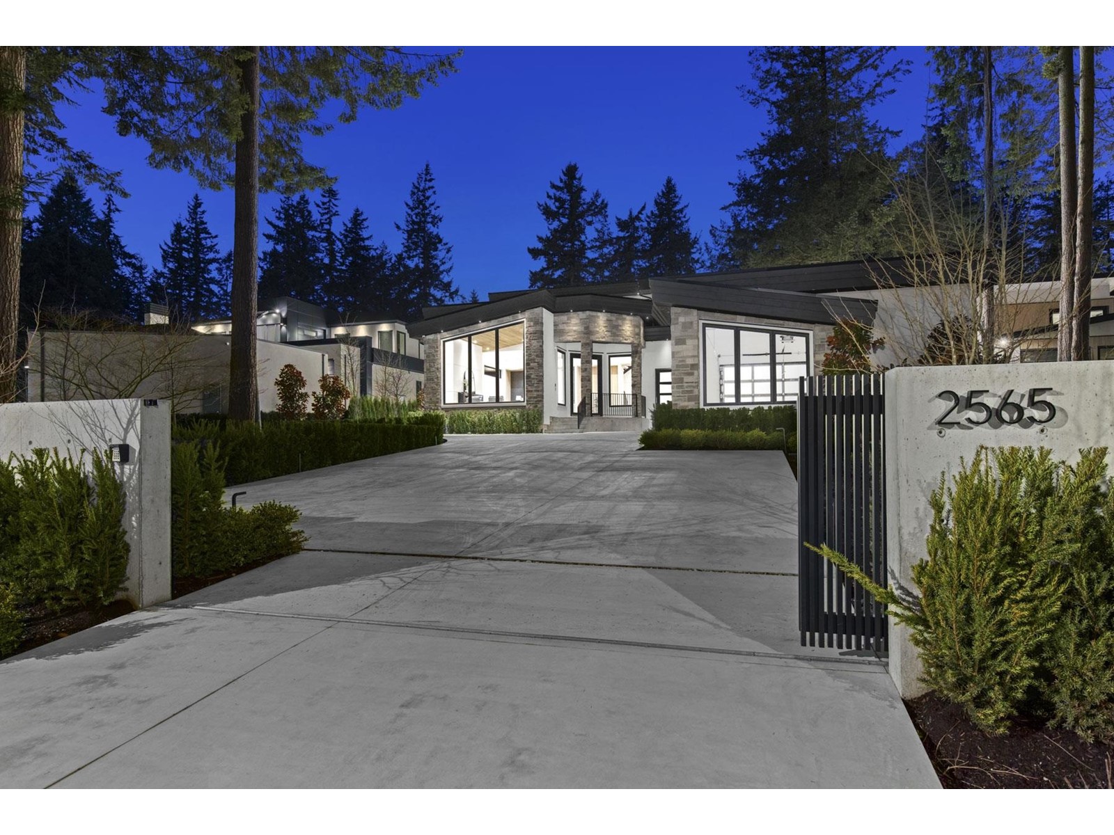 2565 141 STREET, Surrey