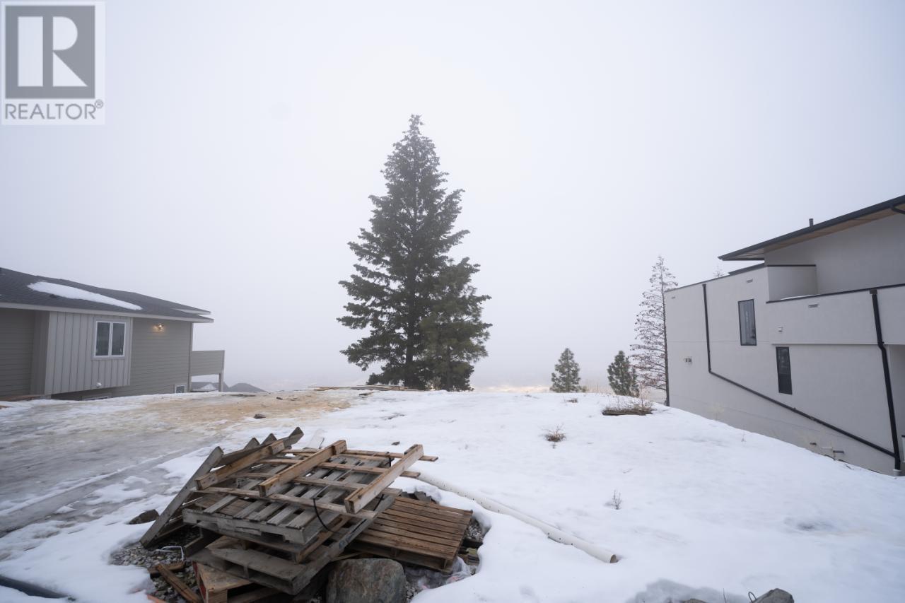 2161 LUPIN Court, Kamloops