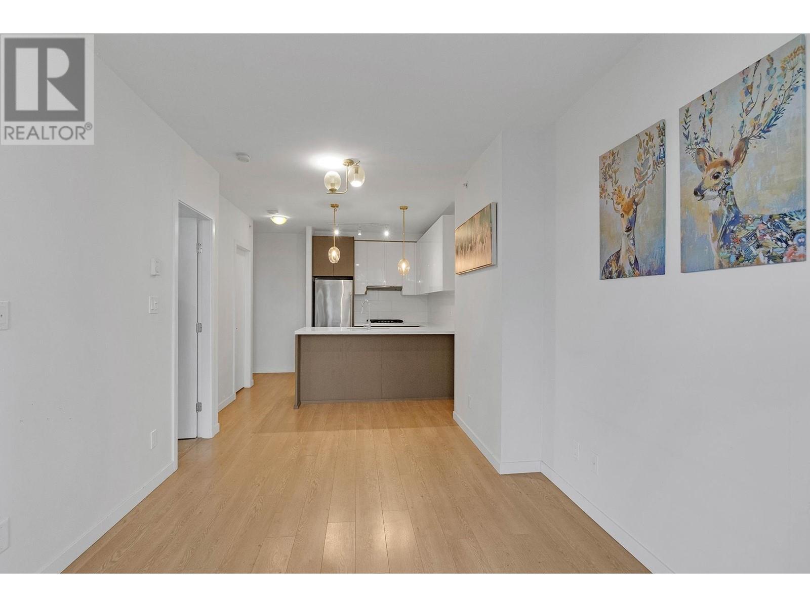 906 3080 LINCOLN AVENUE, Coquitlam