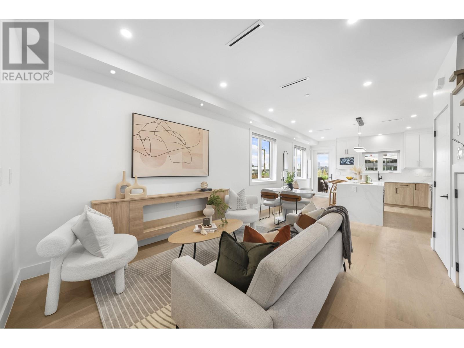 2435 NOOTKA STREET, Vancouver