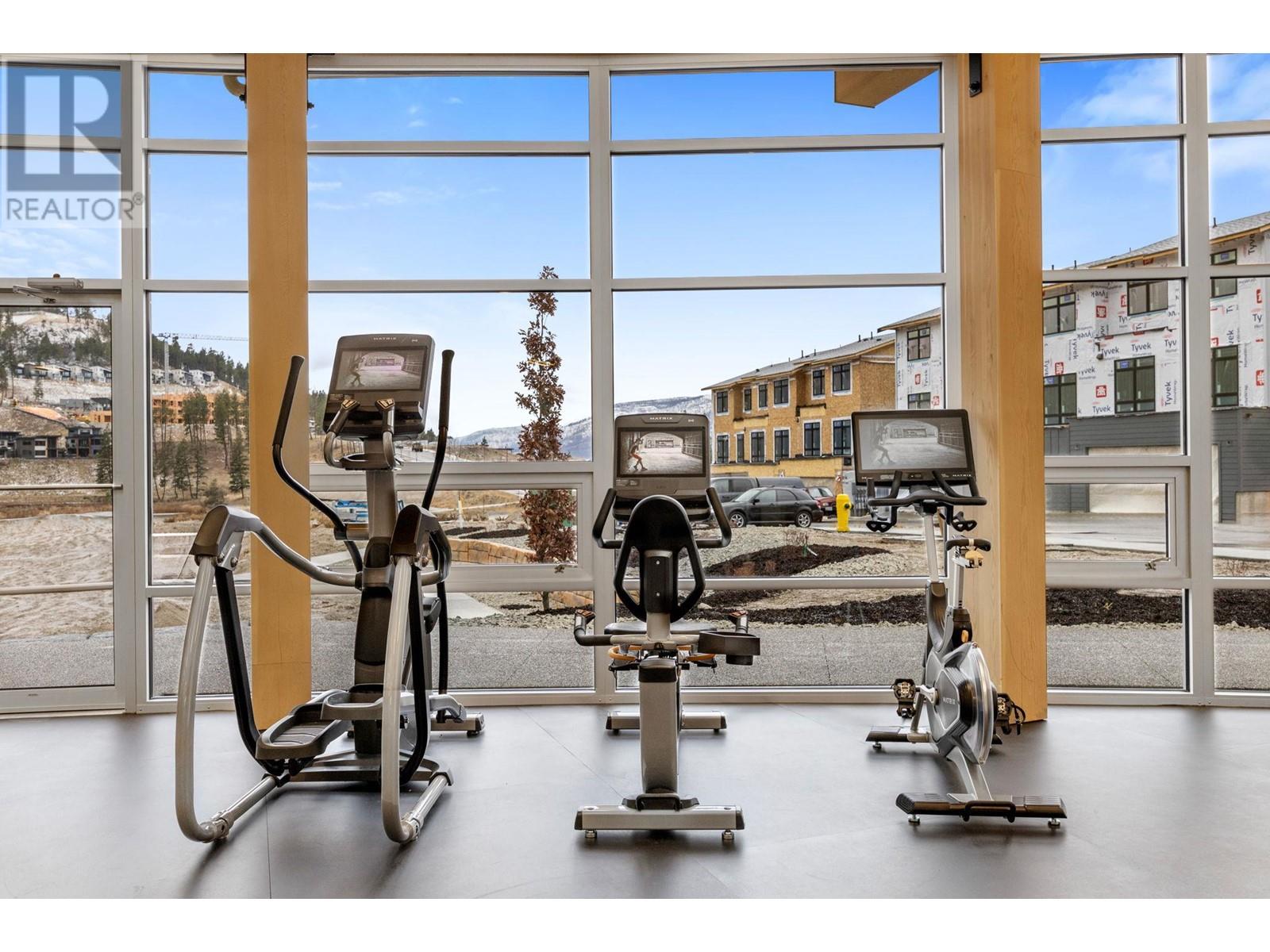 5 3425 Hilltown Drive, Kelowna