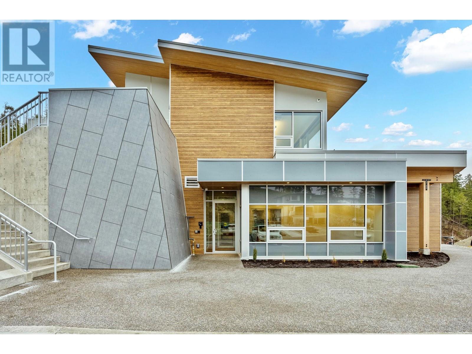 5 3425 Hilltown Drive, Kelowna