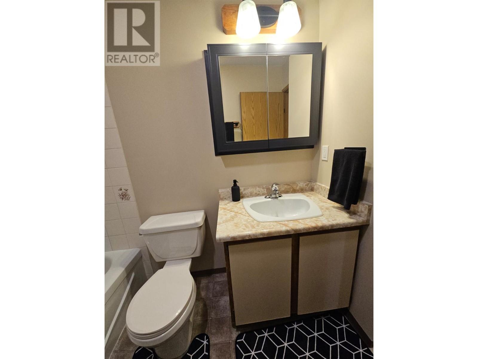 340 Northgate Unit# 302, Tumbler Ridge