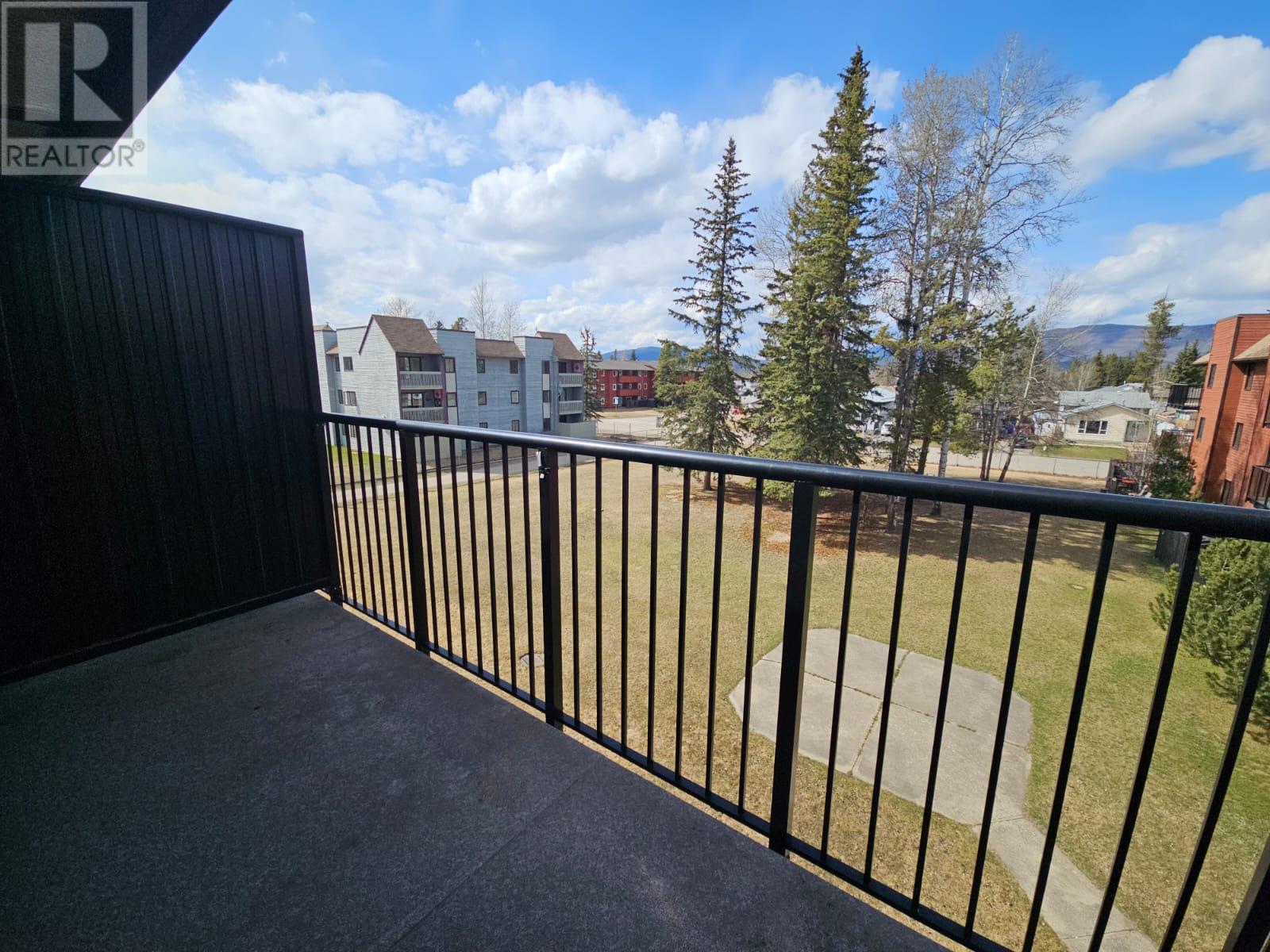 340 Northgate Unit# 302, Tumbler Ridge