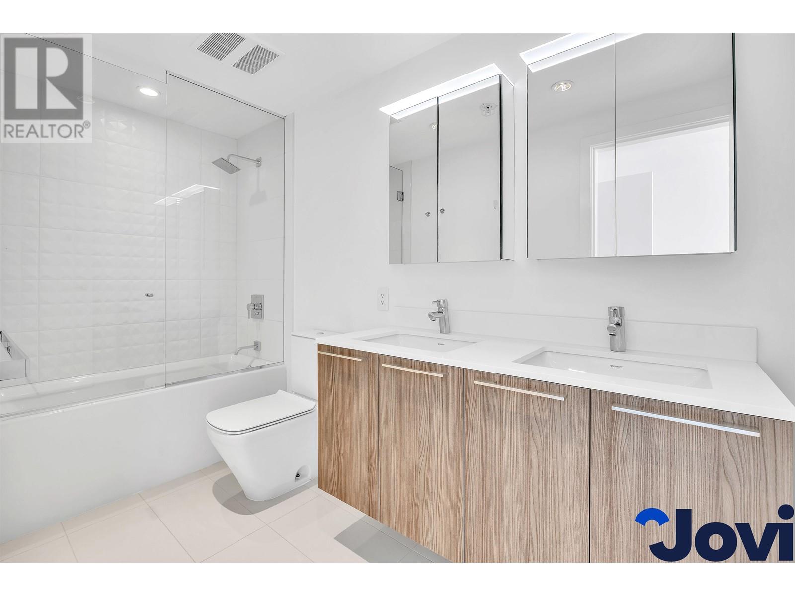 1602 2220 KINGSWAY, Vancouver real estate listing R2996296