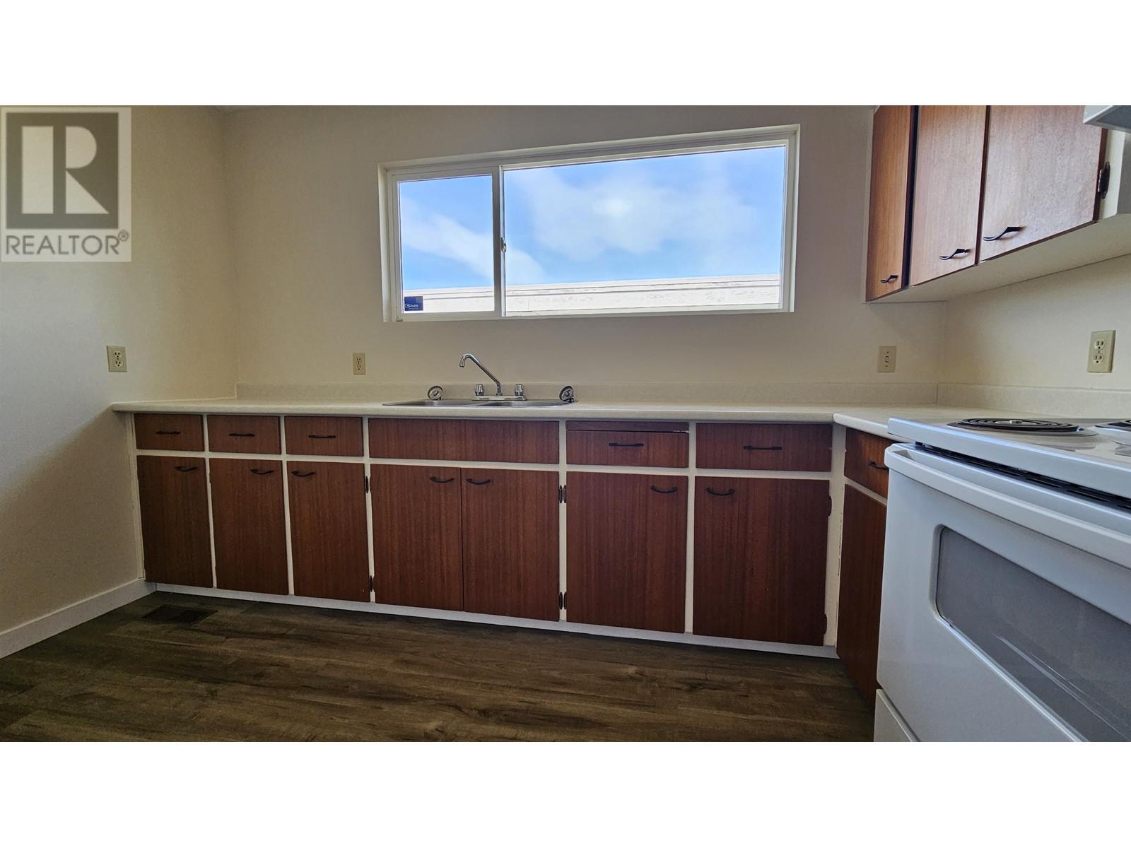 Photo 11 of 260 264 Ruggles Street, Prince George BC