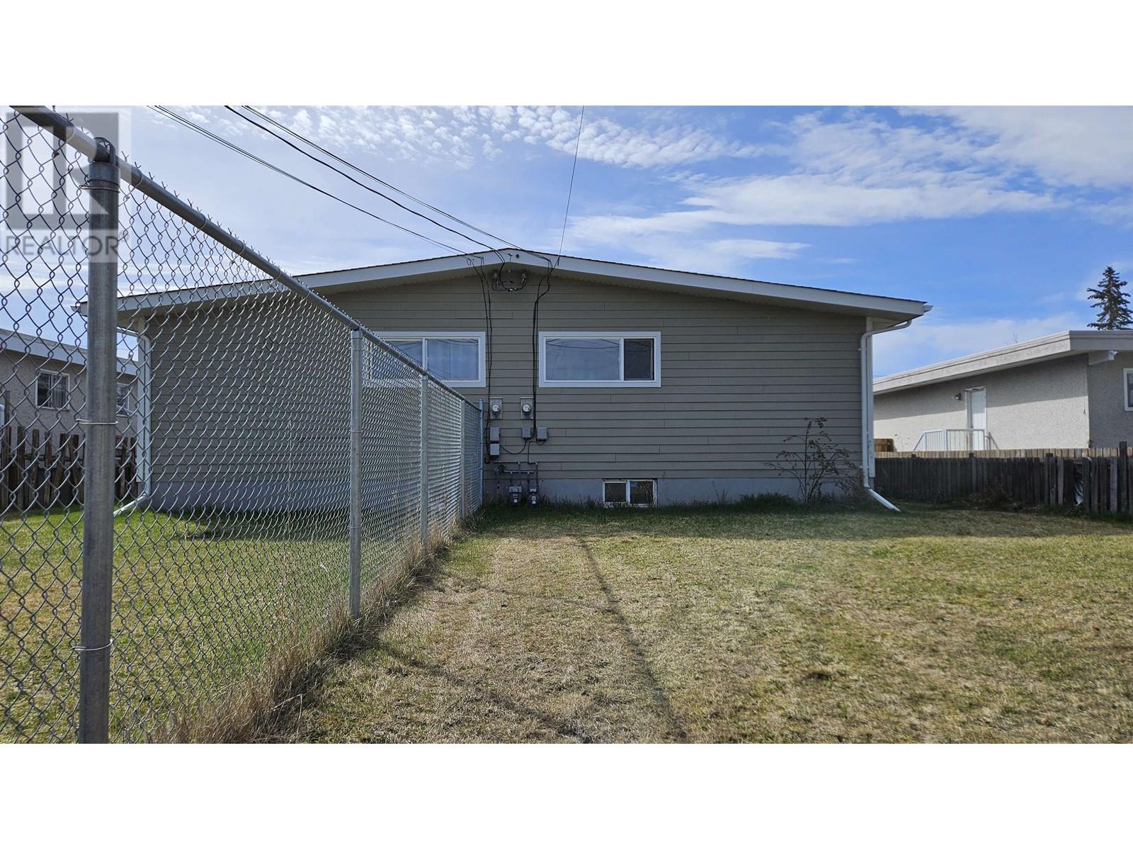 Photo 35 of 260 264 Ruggles Street, Prince George BC