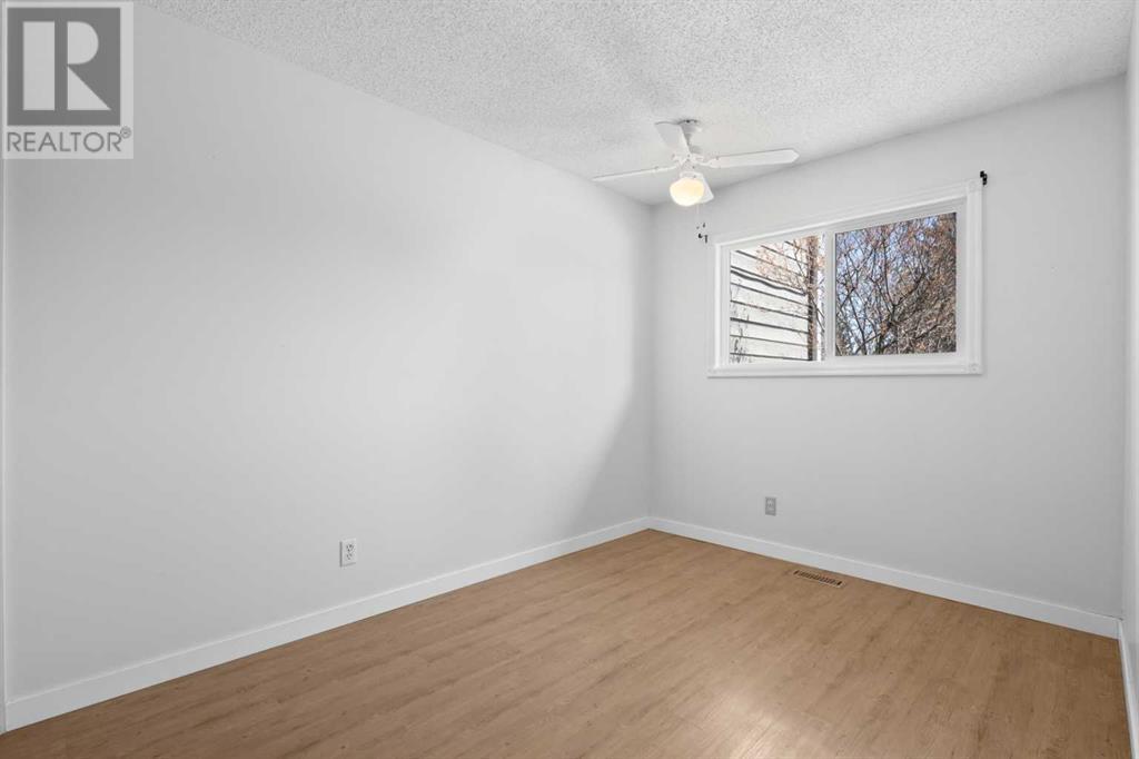 Single Family House Bungalow for Sale in   Deerfield Drive SE Deer Run Calgary 