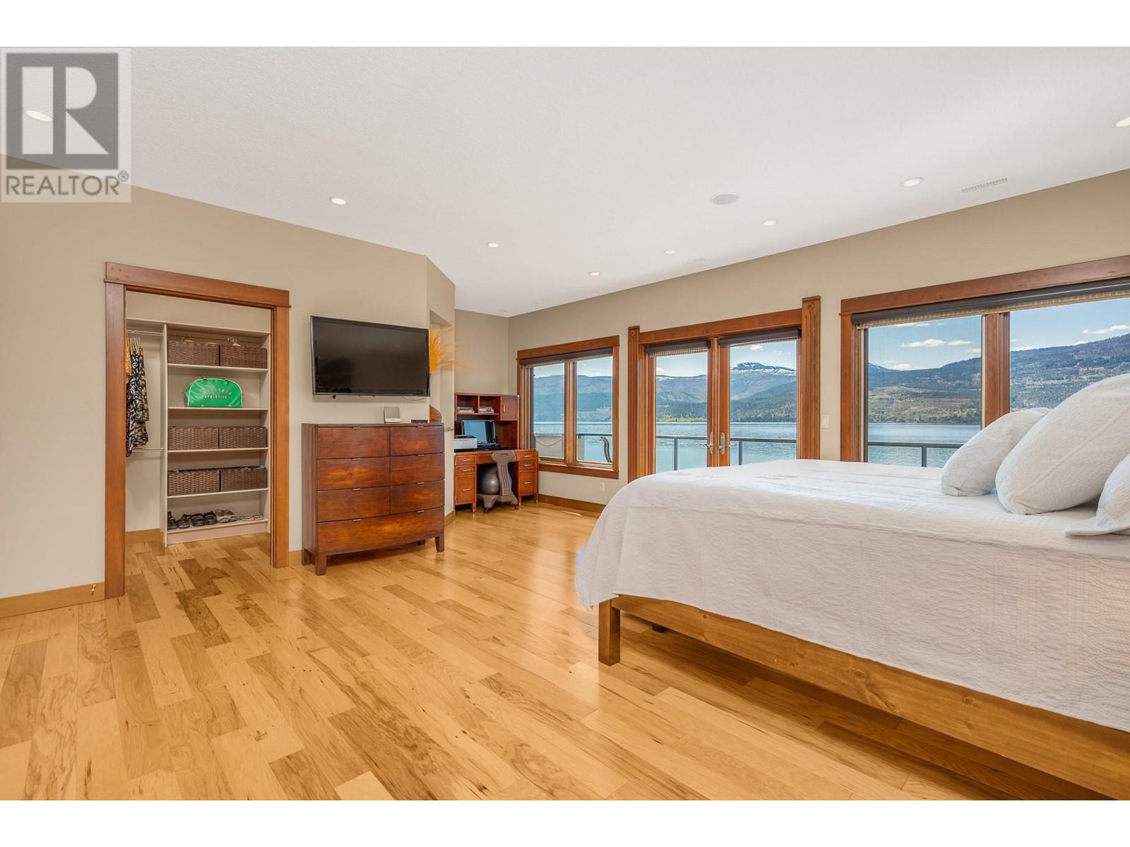9990 Eastside Road Unit# 7, Vernon