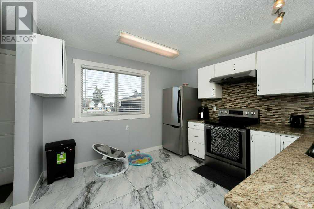 Single Family House for Sale in  Falshire Drive NE Falconridge Calgary 