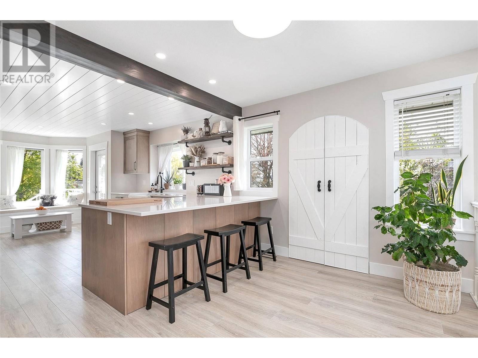 1859 Klondike Court, Lake Country