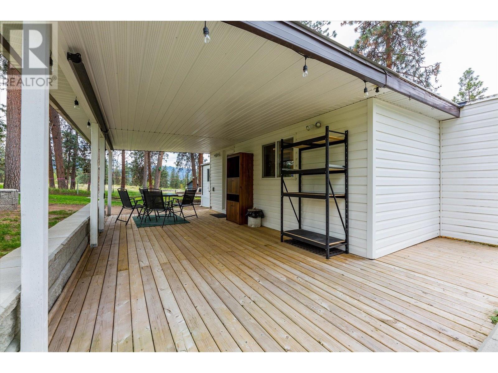 116 1999 97 Highway South, West Kelowna