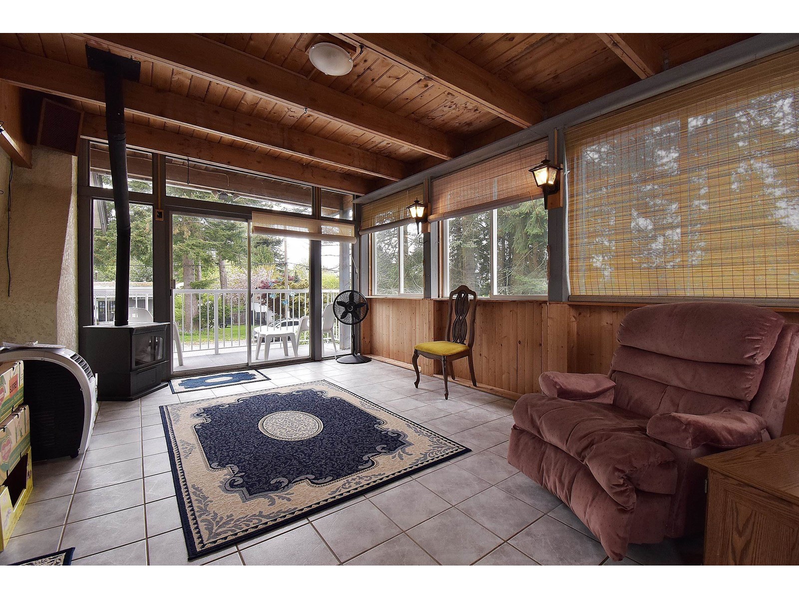 1589 LANCASTER STREET, White Rock