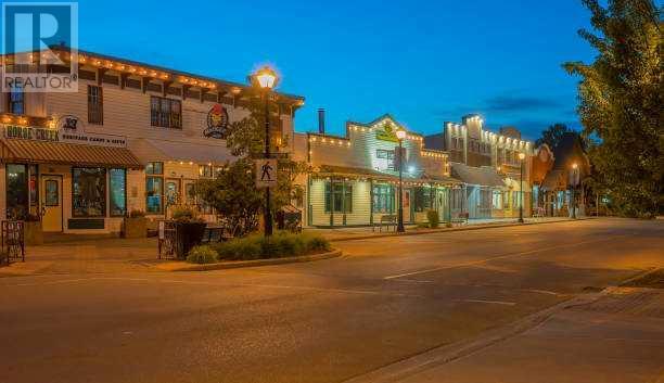 224 Ross Avenue, Cochrane, Alberta