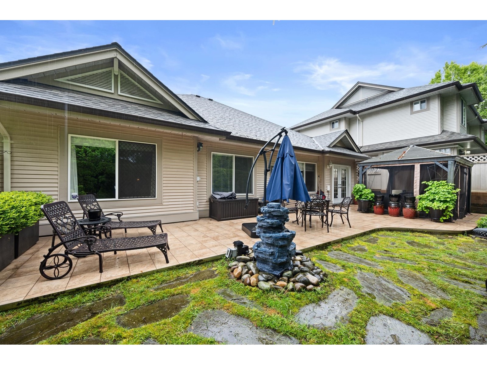 55 9025 216 STREET, Langley