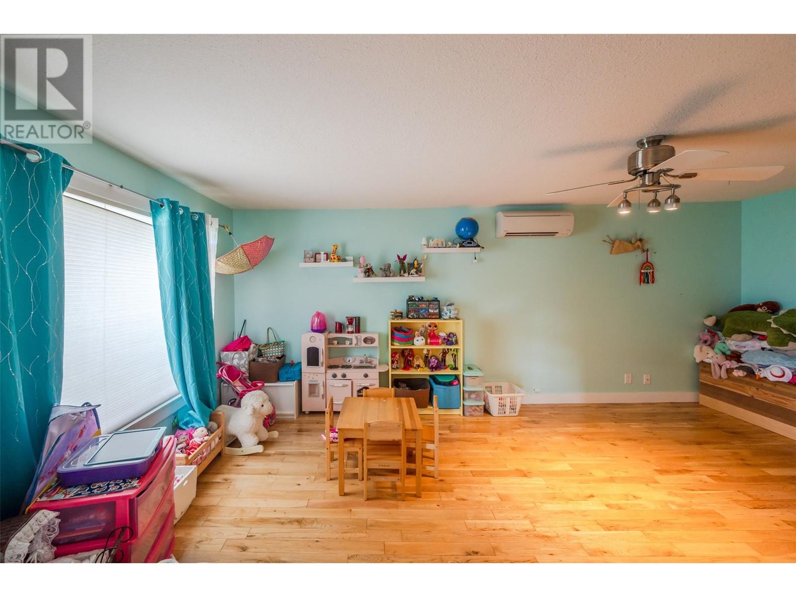  9716 Thompson Road, Summerland