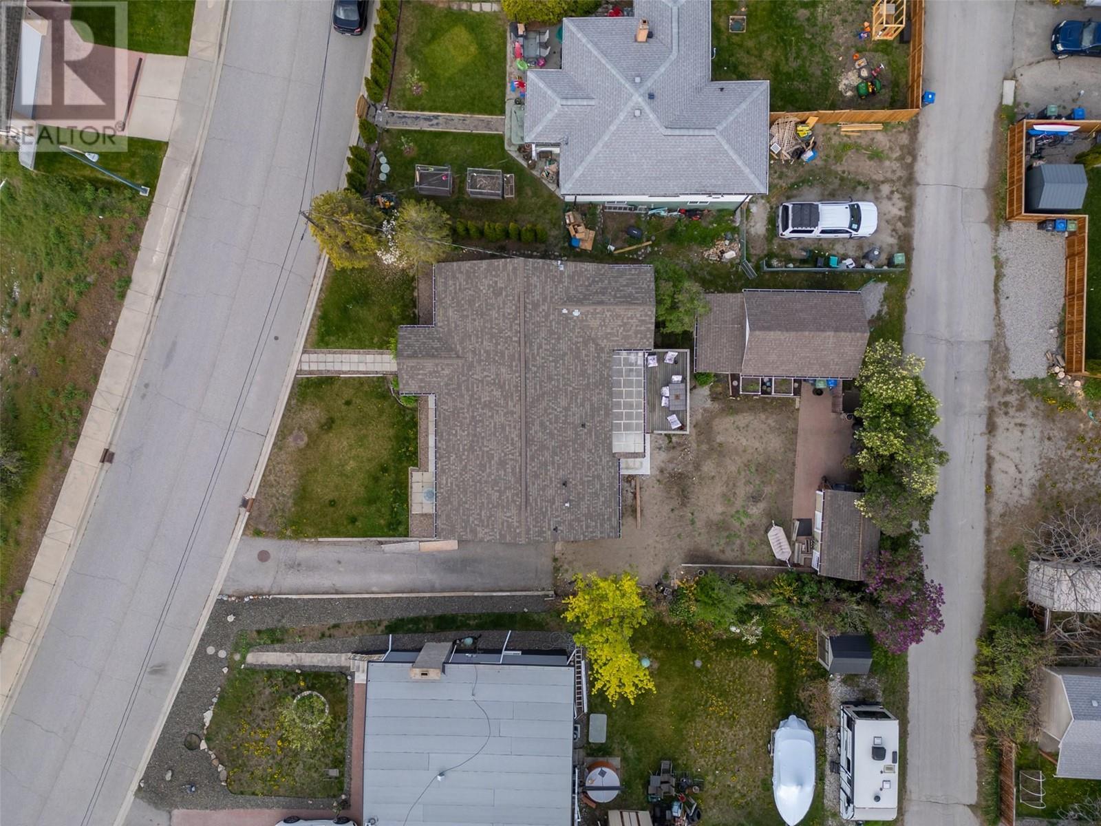  9716 Thompson Road, Summerland