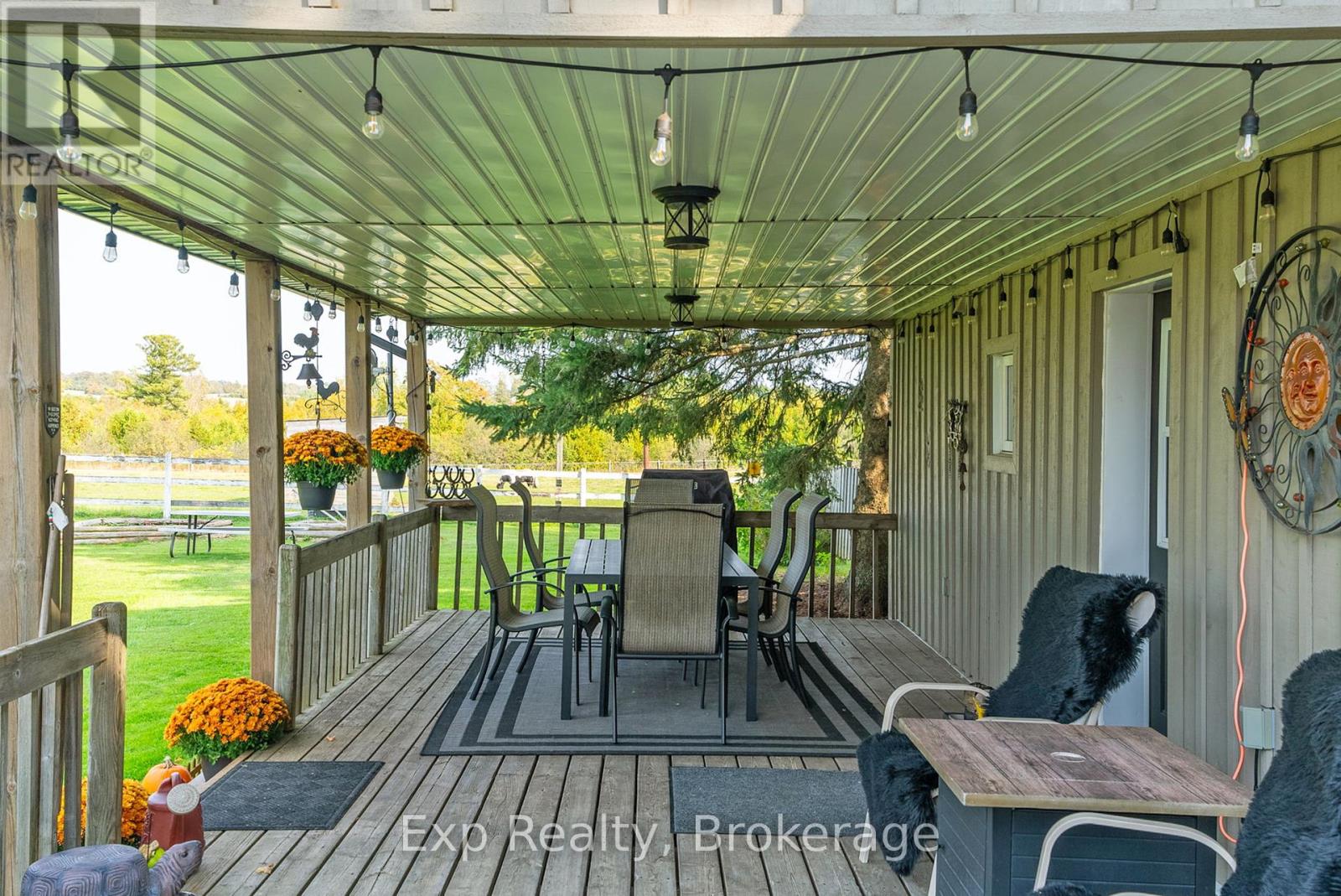 Photo 4 of 772 Townline Road W, Scugog ON