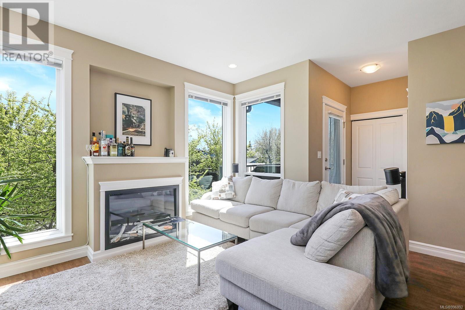 768 8th St, Courtenay
