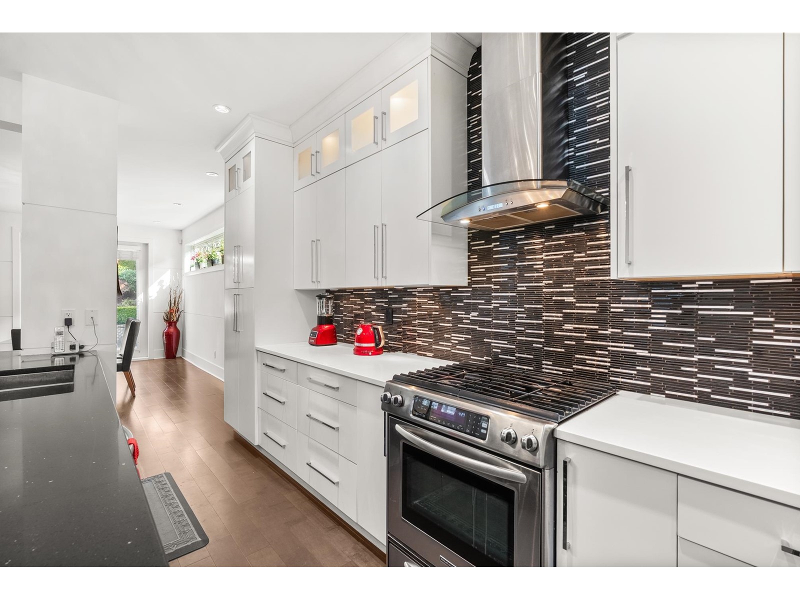 Photo 14 of 838 Habgood Street, White Rock BC