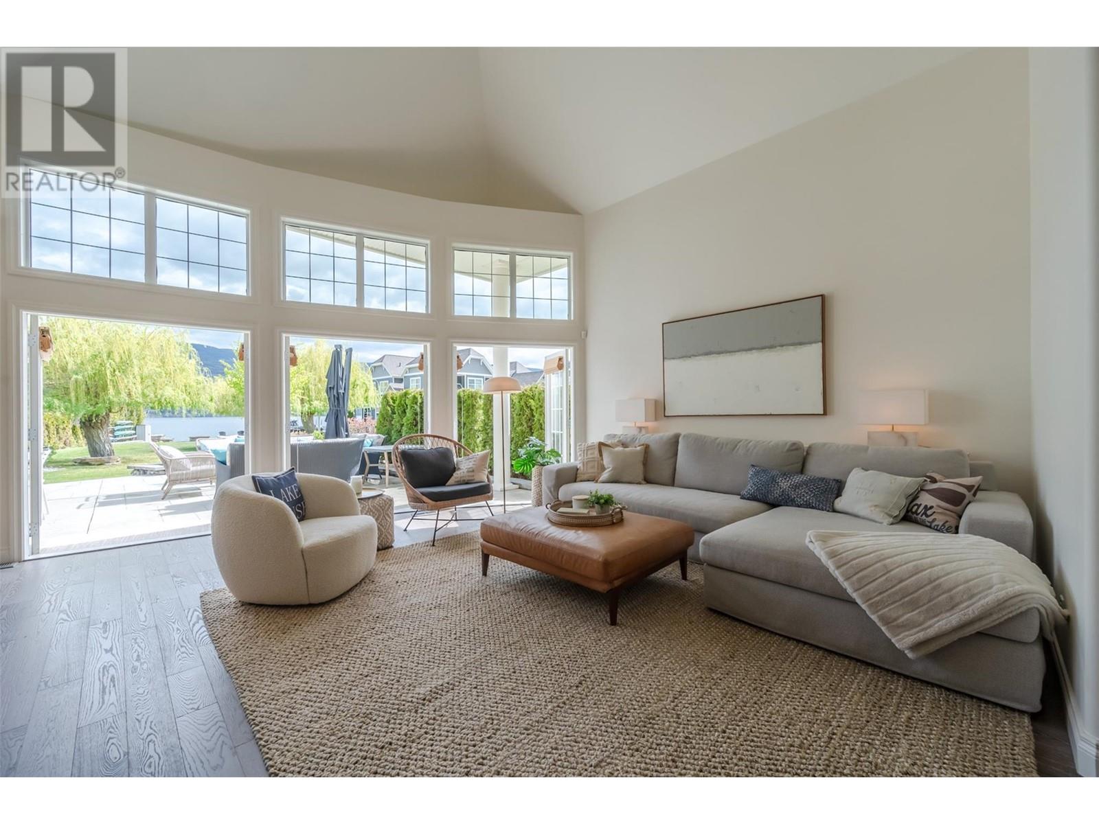 15419 Lakeshore Drive N Unit# 6, Summerland